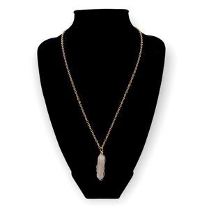 NWT Wool + Pepper Co. Clear Quartz + Gold Necklace - Stress Relief